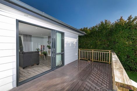 Photo of property in 125 Solar Road, Glen Eden, Auckland, 0602