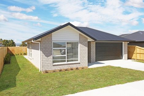 Photo of property in 16 Olivia Road, Pukekohe, 2120