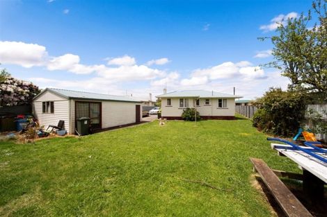 Photo of property in 24 Ramanui Avenue, Hawera, 4610