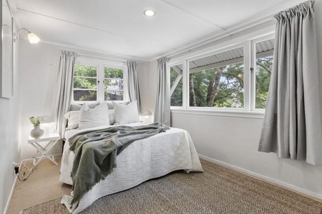 Photo of property in 70 Pleasant Road, Glen Eden, Auckland, 0602