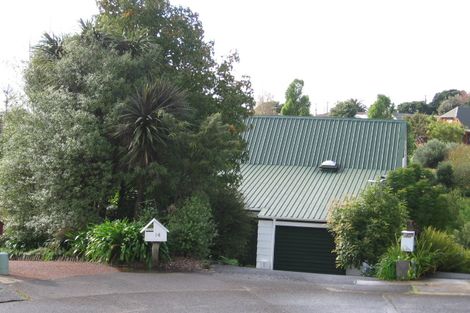 Photo of property in 2/14 Trident Place, Shelly Park, Auckland, 2014