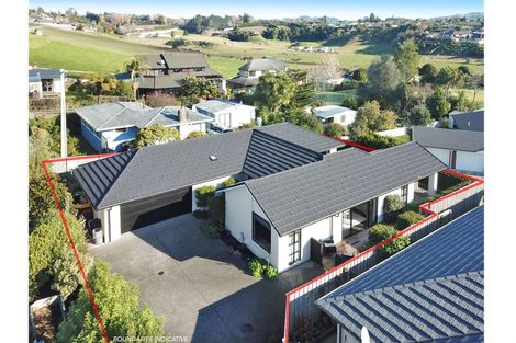 Photo of property in 5 Lomay Place, Te Puke, 3119