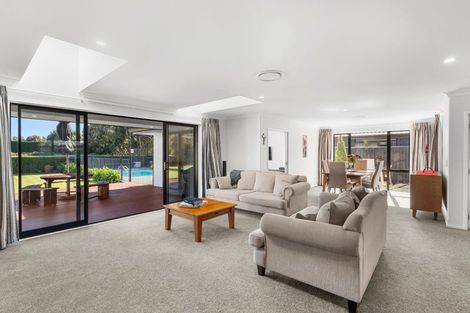 Photo of property in 9 Woodlaw Crescent, Prebbleton, 7604