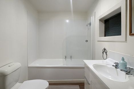 Photo of property in 17 Fow Street, Hamilton Central, Hamilton, 3204
