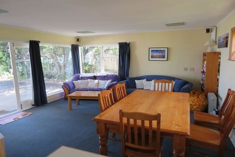 Photo of property in 74 The Esplanade, Raumati South, Paraparaumu, 5032