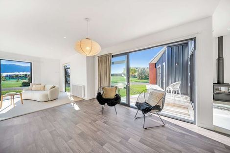 Photo of property in 35 Paton Place, Te Anau, 9600