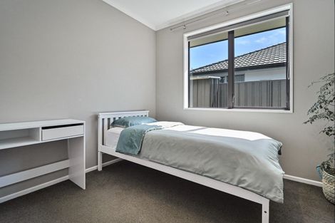 Photo of property in 12 Begley Place, Frimley, Hastings, 4120