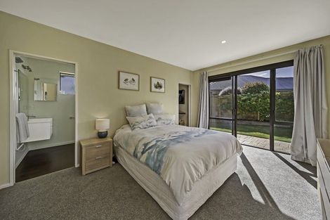 Photo of property in 4 Melville Crescent, Rolleston, 7614