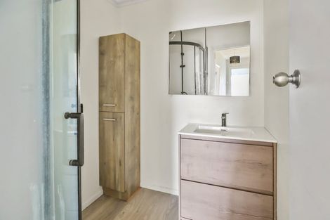 Photo of property in 24 Station Road, Paeroa, 3600