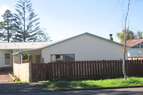 Photo of property in 39 Garelja Road, Henderson, Auckland, 0612