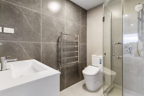 Photo of property in 1d Stottholm Road, Titirangi, Auckland, 0604