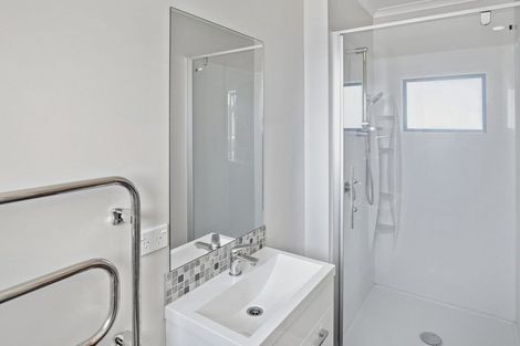 Photo of property in 20u4 Hunter Street, Hamilton Lake, Hamilton, 3204