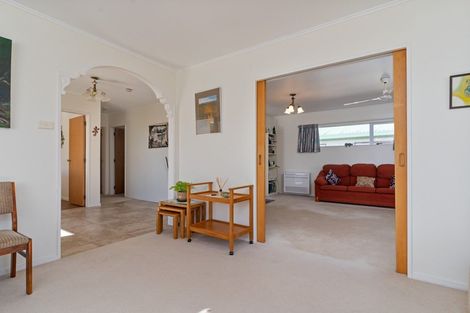 Photo of property in 33 Reading Street, Greytown, 5712