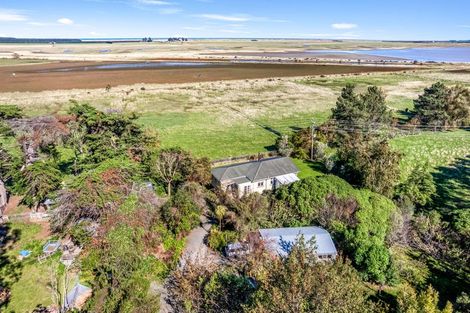 Photo of property in 2890 Christchurch Akaroa Road, Prices Valley, Little River, 7591