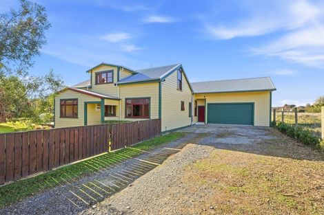 Photo of property in 118 Mclean Street, Woodville, 4920