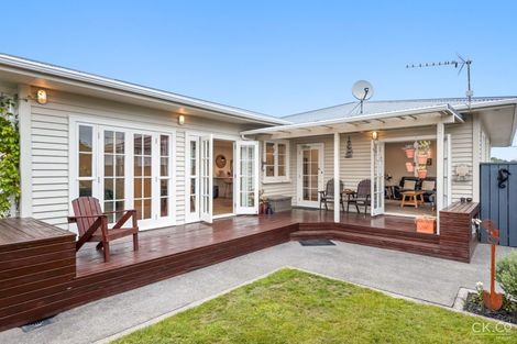 Photo of property in 39 Cudby Street, Woburn, Lower Hutt, 5011