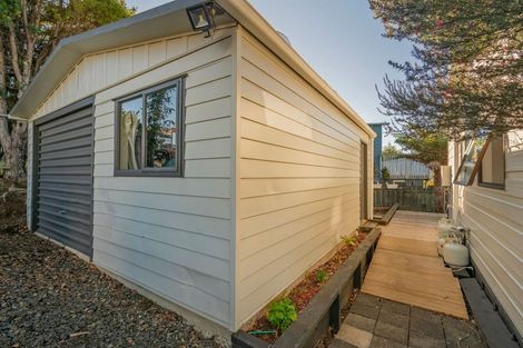 Photo of property in 1b Miro Place, Whitianga, 3510