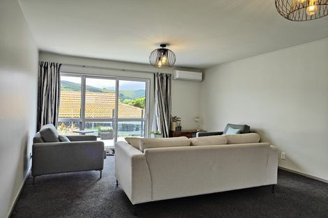 Photo of property in 2/14 Spiers Street, Karori, Wellington, 6012