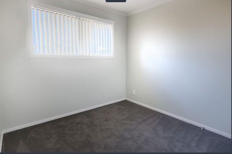Photo of property in 12 Schooner Drive, Whitby, Porirua, 5024