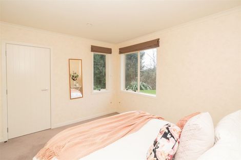 Photo of property in 43 Sovereign Isle Lane, Rototuna, Hamilton, 3210