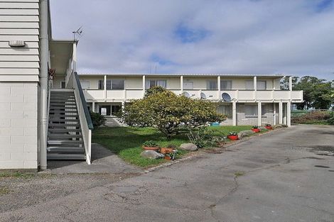 Photo of property in 3/19 Pirie Crescent, Moera, Lower Hutt, 5010