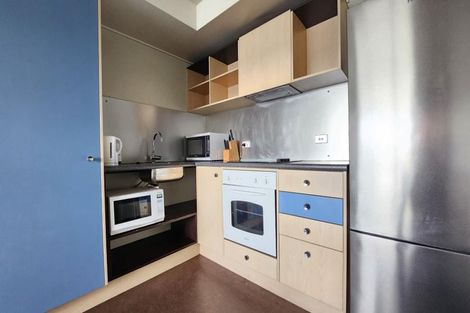 Photo of property in Cube Apartments, 5h/242 Taranaki Street, Mount Cook, Wellington, 6011