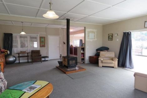 Photo of property in 8 Keppel Street, Porangahau, 4291