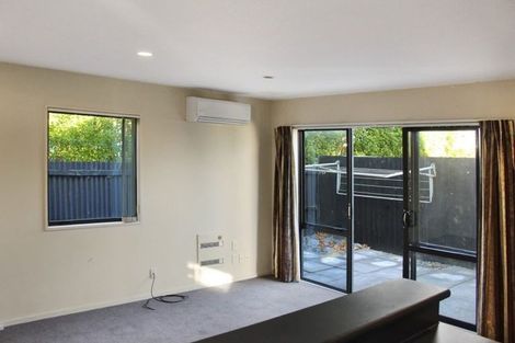 Photo of property in 72 Mandeville Street, Riccarton, Christchurch, 8011