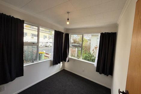 Photo of property in 12 Aubrey Street, New Plymouth, 4310
