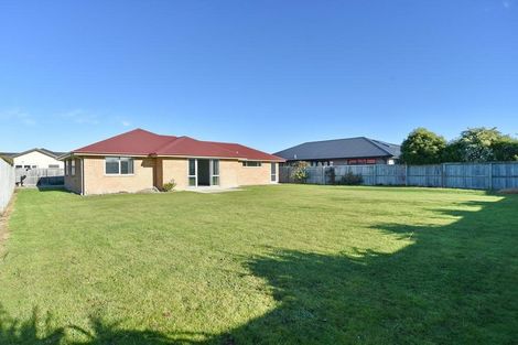 Photo of property in 20 Maple Place, Rangiora, 7400