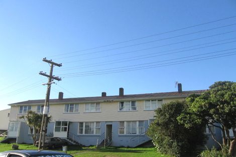 Photo of property in 26-32 Castor Crescent, Cannons Creek, Porirua, 5024