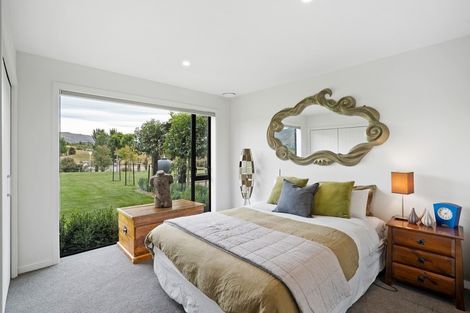Photo of property in 4 Hidden Hills Drive, Wanaka, 9305