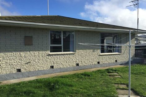 Photo of property in 2/6 Pateke Place, Bromley, Christchurch, 8062