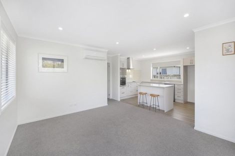 Photo of property in 76 Mackenzie Avenue, Woolston, Christchurch, 8023