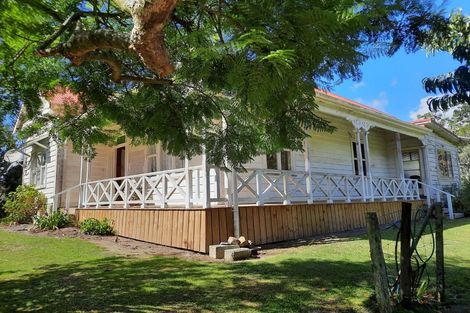 Photo of property in 84 Cove Road, Waipu, 0582
