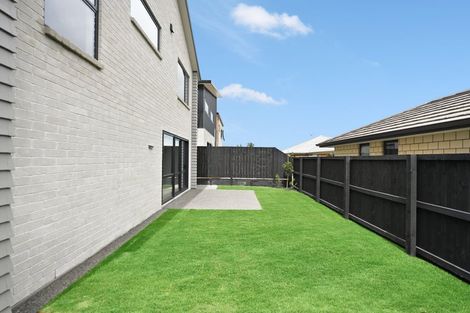 Photo of property in 55 Maanihi Drive, Rototuna North, 3210