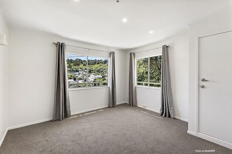 Photo of property in 2 Overtoun Terrace, Hataitai, Wellington, 6021