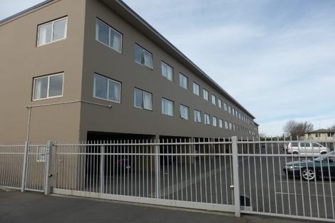 Photo of property in 4/30 Mathesons Road, Phillipstown, Christchurch, 8011