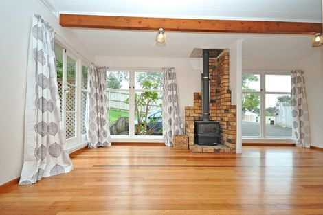 Photo of property in 19 Matama Road, Glen Eden, Auckland, 0602