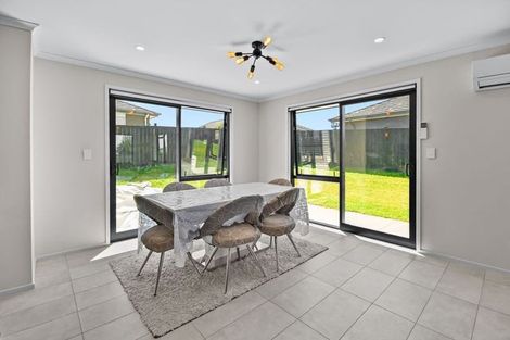 Photo of property in 10 Peacock Place, Pokeno, 2402