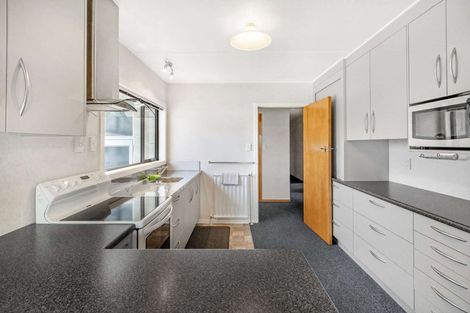 Photo of property in 69 Robertson Street, Gore, 9710