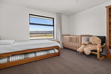 Photo of property in 4 Skeena Way, Waikerikeri, Alexandra, 9391