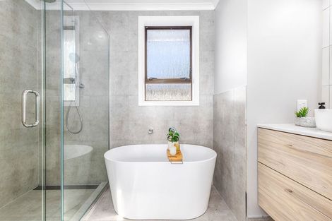 Photo of property in 4 Fincham Road, Raumati Beach, Paraparaumu, 5032