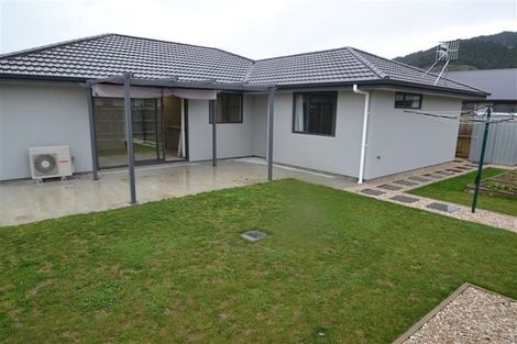 Photo of property in 10 Hart Road, Richmond, 7020