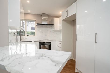 Photo of property in 3a Sealy Place, Bryndwr, Christchurch, 8053