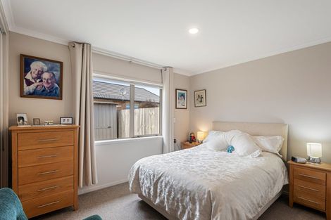 Photo of property in Trackside Villas, 41/91 Mako Mako Road, Levin, 5510