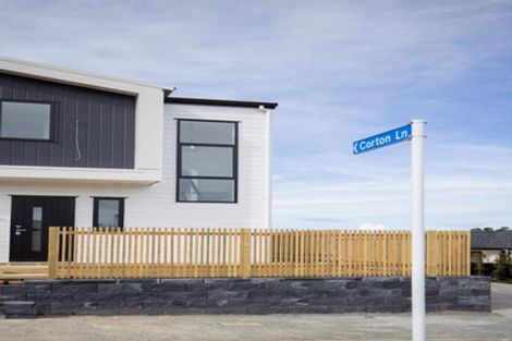 Photo of property in 10 Balthazar Road, Kumeu, 0810
