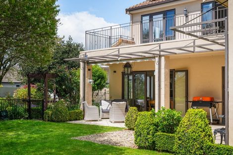 Photo of property in 35 The Esplanade, Huntington, Hamilton, 3210