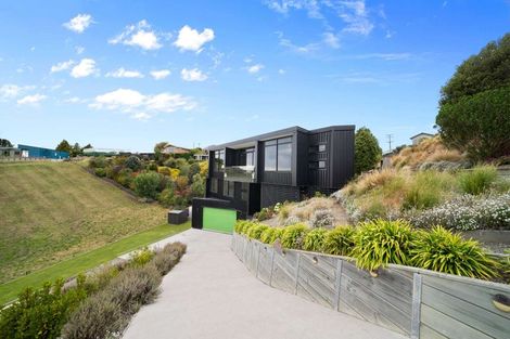 Photo of property in 30 Brinkburn Street, South Hill, Oamaru, 9400