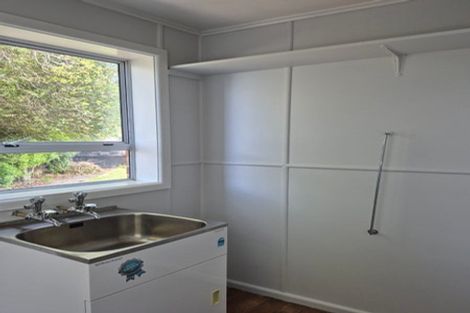 Photo of property in 10 Heather Place, Mairehau, Christchurch, 8052